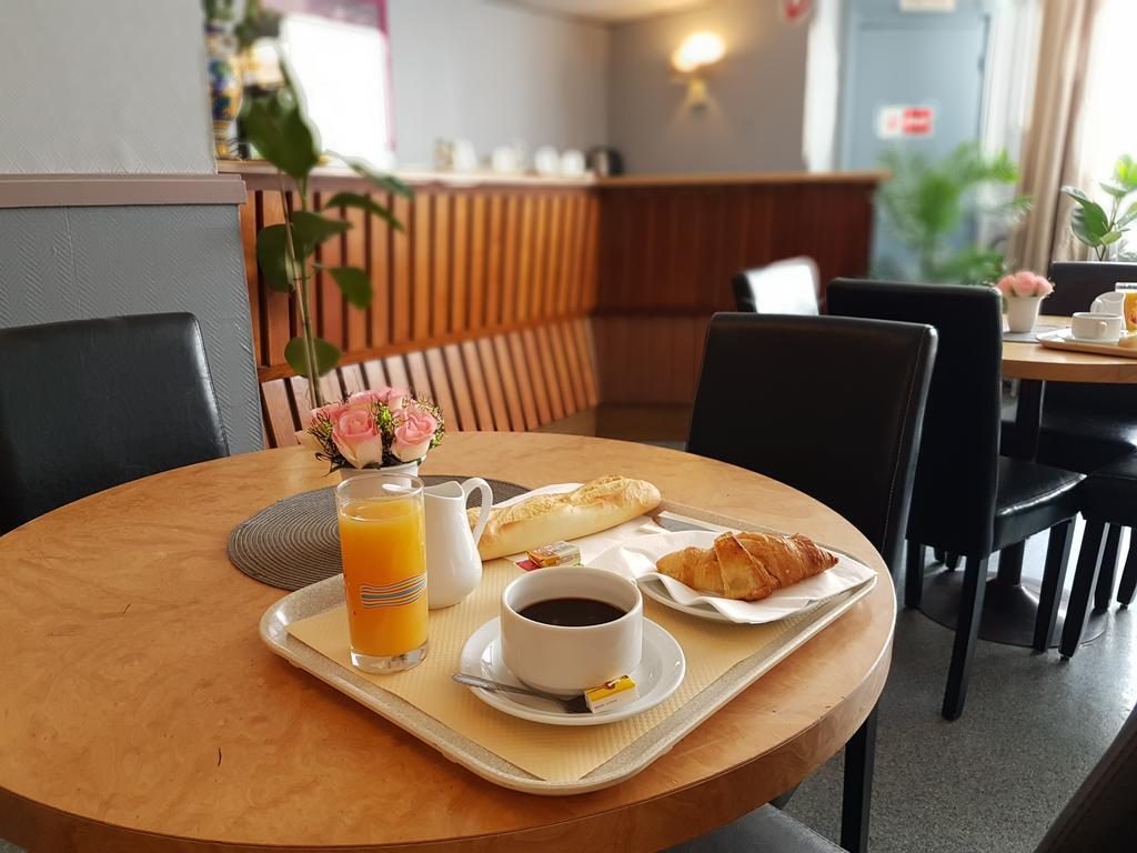 Hotel Coq Hardi Lille Bagian luar foto