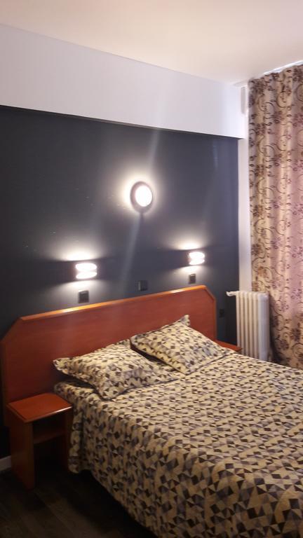 Hotel Coq Hardi Lille Bagian luar foto