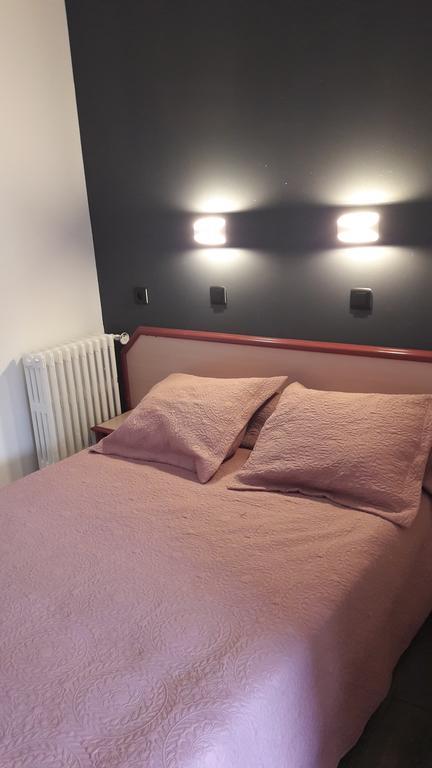 Hotel Coq Hardi Lille Bagian luar foto